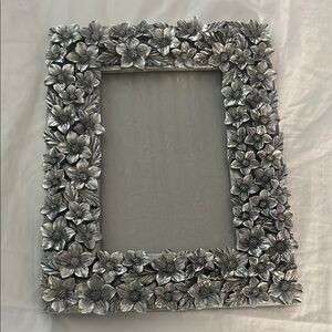 4by6 floral silver picture frame…